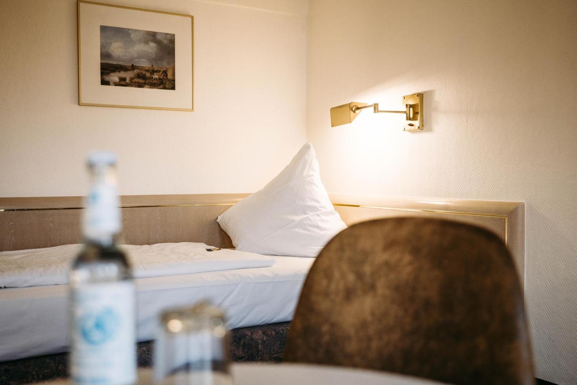 Zur Muehle - Hotel Am Fleth Buxtehude Ngoại thất bức ảnh